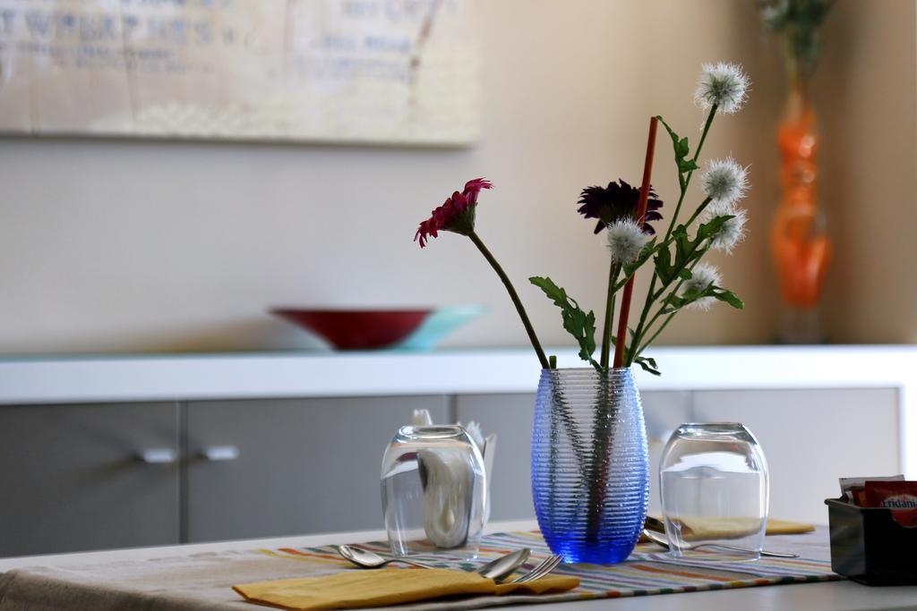 Meuble Leonetti Bed & Breakfast เชนโตลา ภายนอก รูปภาพ