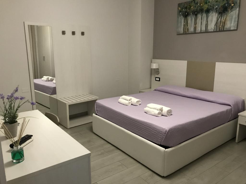 Meuble Leonetti Bed & Breakfast เชนโตลา ภายนอก รูปภาพ